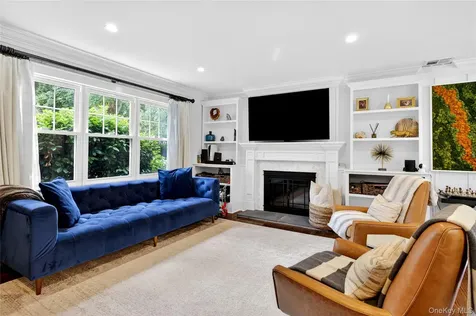 7 Merillon Avenue Garden City NY 11530