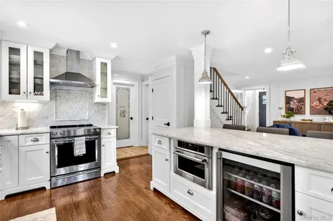 7 Merillon Avenue Garden City NY 11530