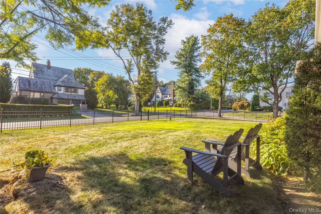 159 Fenimore Road New Rochelle NY 10804