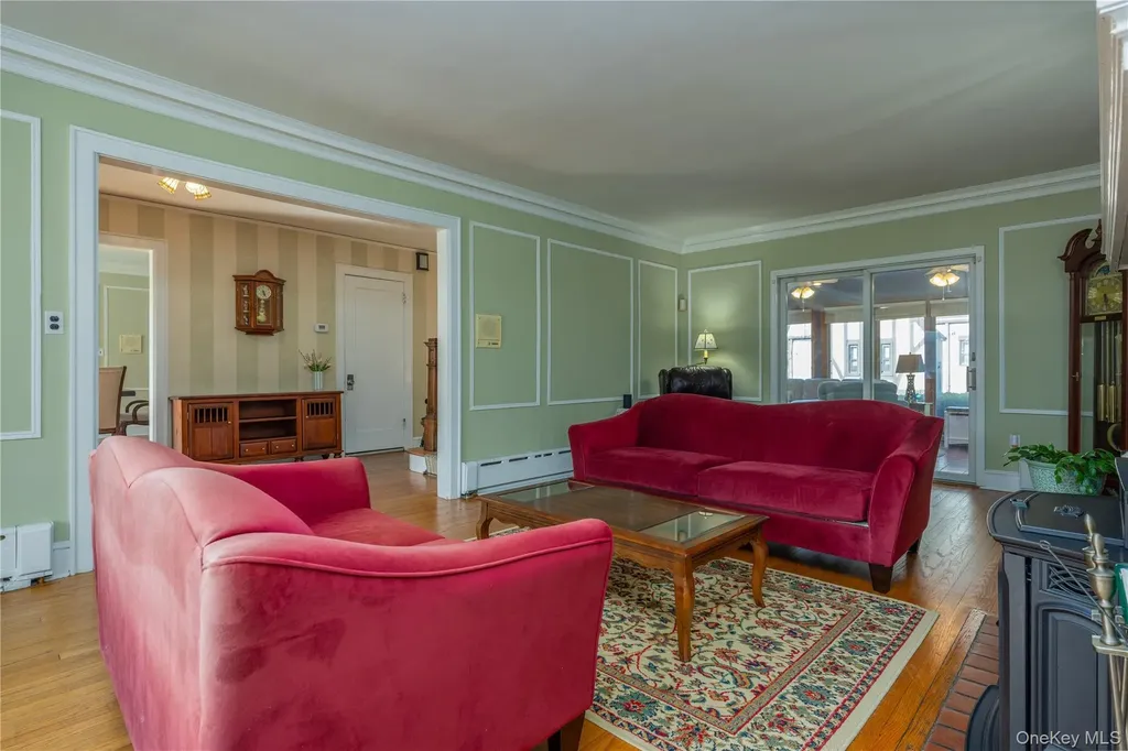 159 Fenimore Road New Rochelle NY 10804