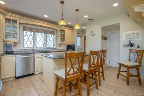 159 Fenimore Road New Rochelle NY 10804