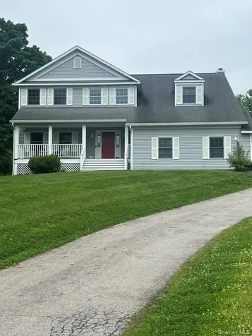 9 Mystic Glen Place Fishkill NY 12524