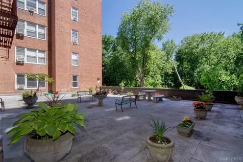 1111 Midland Avenue Bronxville NY 10708