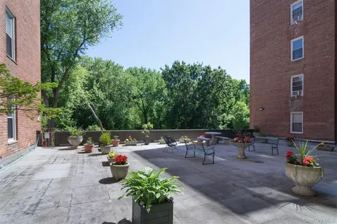 1111 Midland Avenue Bronxville NY 10708