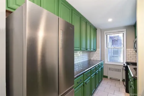 1111 Midland Avenue Bronxville NY 10708