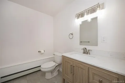 18 Cream Street Hyde Park NY 12538