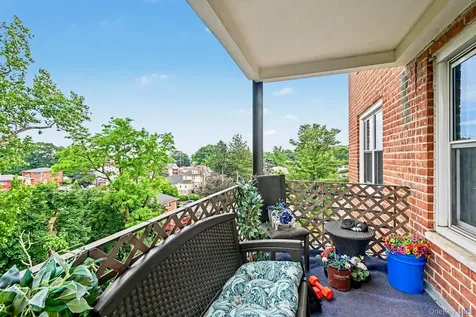 1304 Midland Avenue Yonkers NY 10704