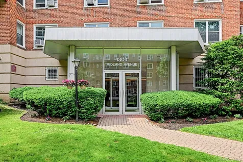 1304 Midland Avenue Yonkers NY 10704