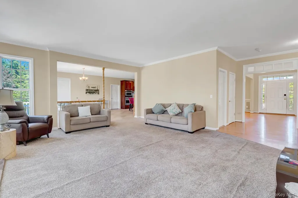 66 Canterbury Drive Wading River NY 11792