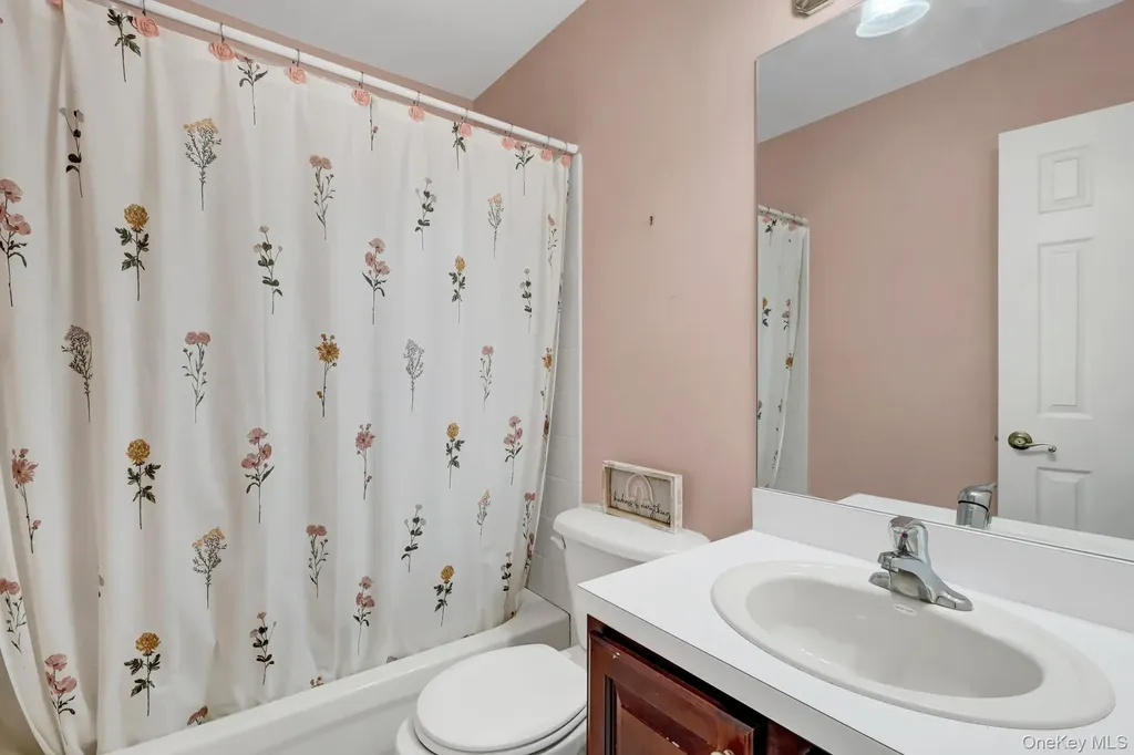 66 Canterbury Drive Wading River NY 11792