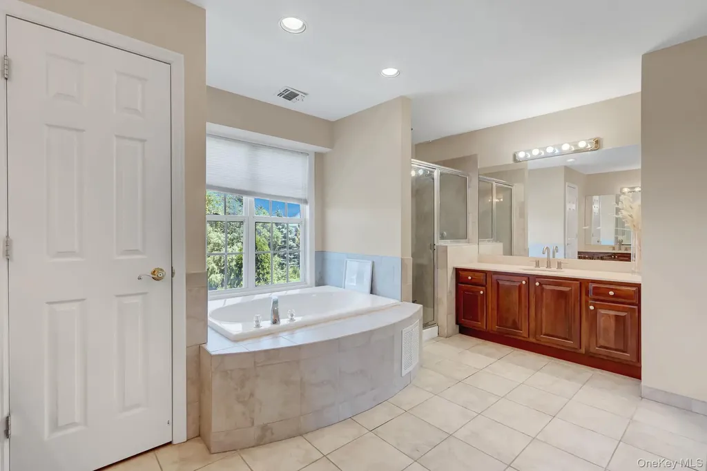 66 Canterbury Drive Wading River NY 11792