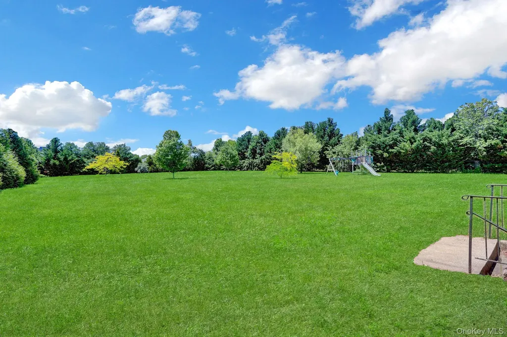 66 Canterbury Drive Wading River NY 11792