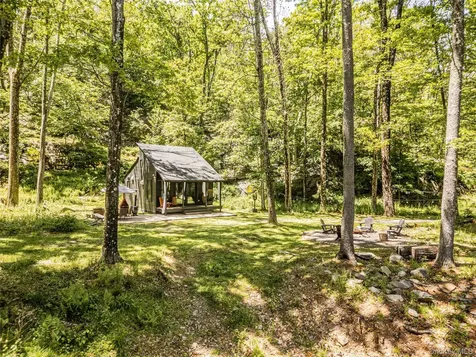 134 Irish Cape Road Napanoch NY 12458
