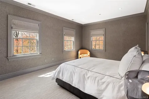 86 Sheather Road Mount Kisco NY 10549
