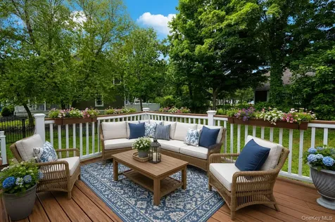 37 Mansion Drive Hyde Park NY 12538