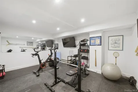 13 Schildbach Road Pound Ridge NY 10576