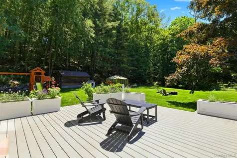 13 Schildbach Road Pound Ridge NY 10576