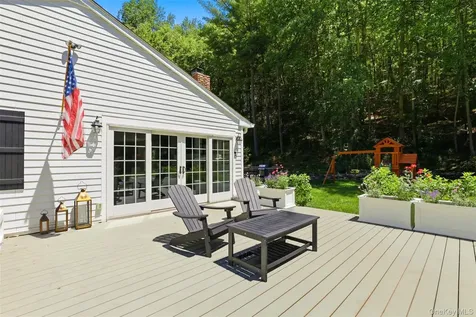 13 Schildbach Road Pound Ridge NY 10576