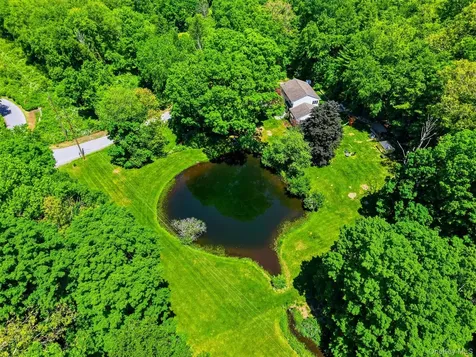 13 Schildbach Road Pound Ridge NY 10576