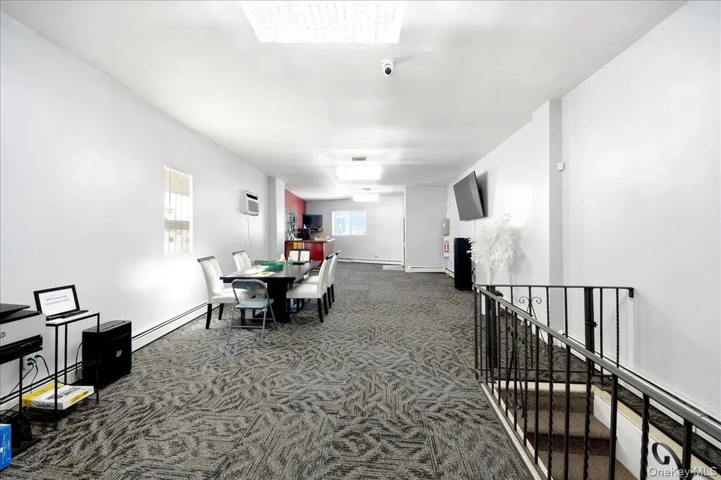 1020 Mclean Avenue Yonkers NY 10704