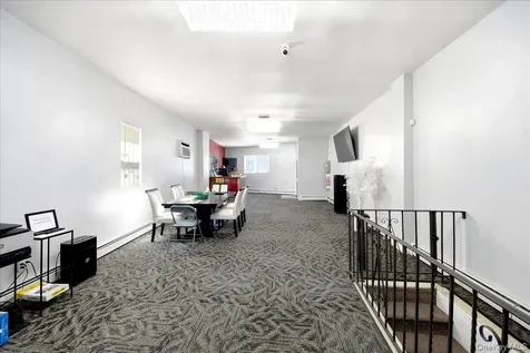 1020 Mclean Avenue Yonkers NY 10704