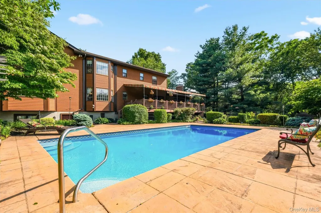 309 Beattie Road Washingtonville NY 10992
