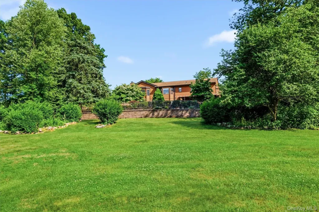 309 Beattie Road Washingtonville NY 10992