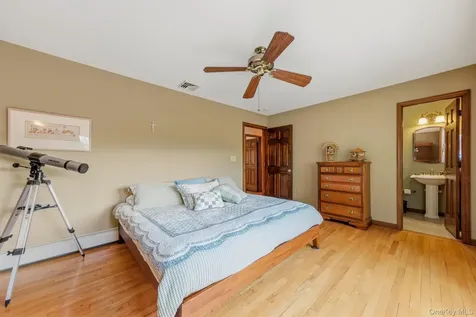 309 Beattie Road Washingtonville NY 10992