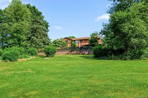 309 Beattie Road Washingtonville NY 10992