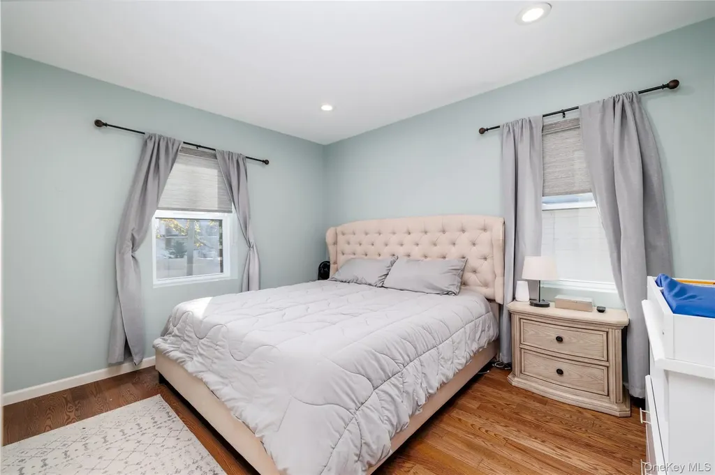 57 Island Parkway Island Park NY 11558