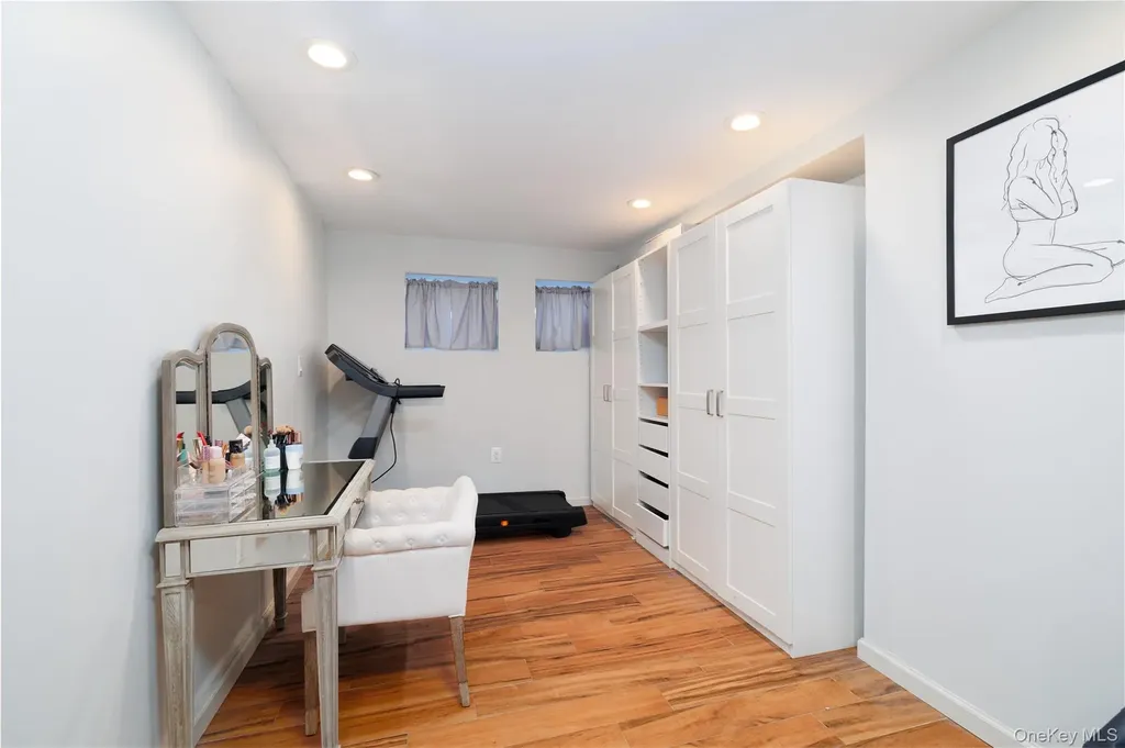 57 Island Parkway Island Park NY 11558