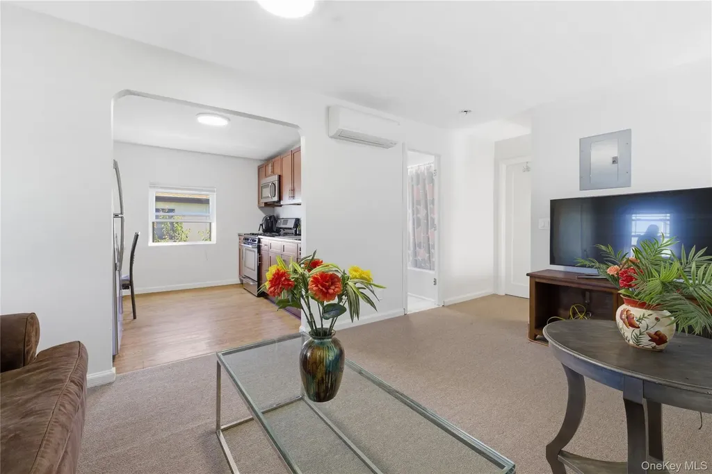 57 Island Parkway Island Park NY 11558