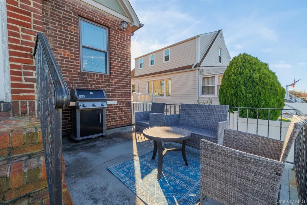57 Island Parkway Island Park NY 11558
