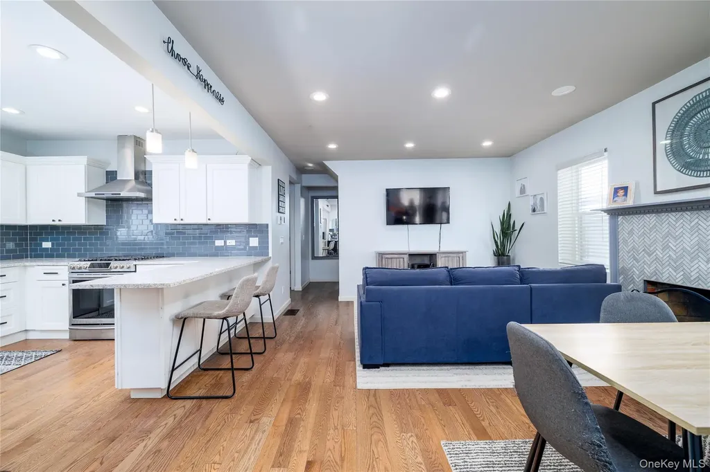 57 Island Parkway Island Park NY 11558