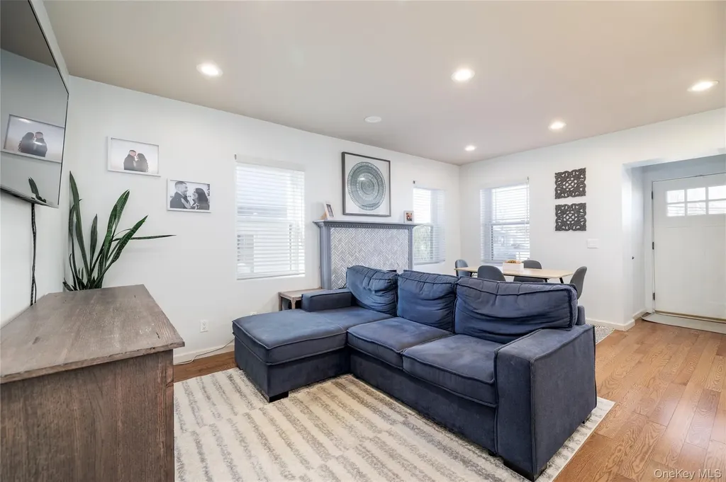 57 Island Parkway Island Park NY 11558