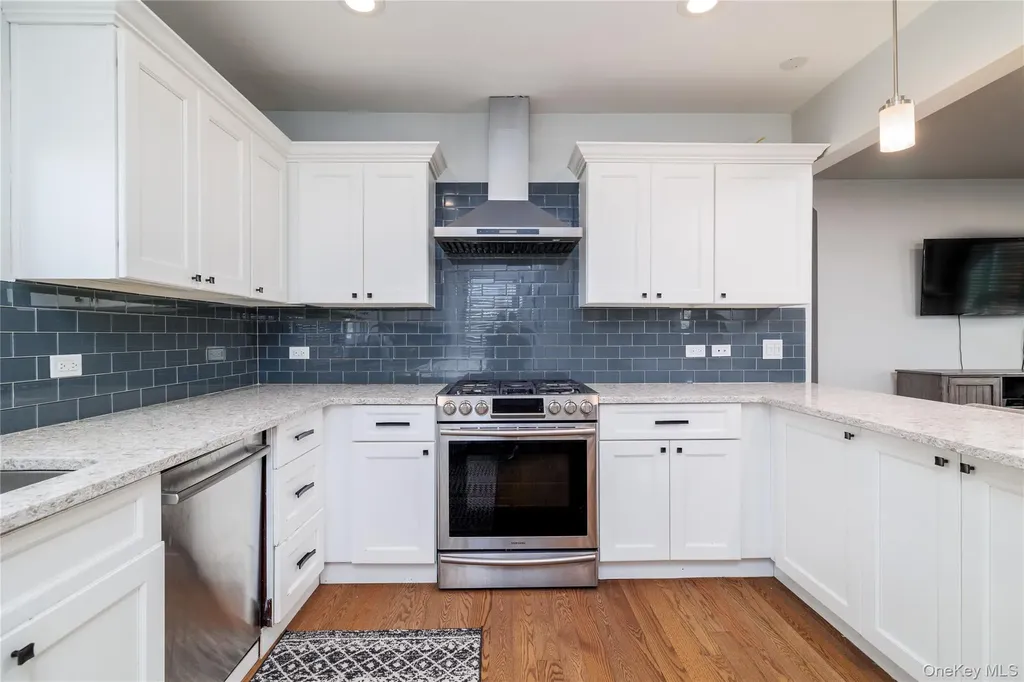 57 Island Parkway Island Park NY 11558