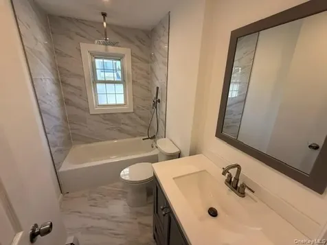 322 N Virginia Avenue Massapequa NY 11758