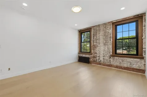 207 Main Street Beacon NY 12508