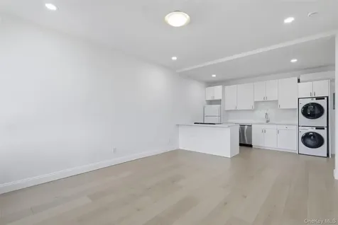 207 Main Street Beacon NY 12508