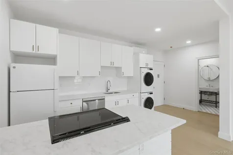 207 Main Street Beacon NY 12508