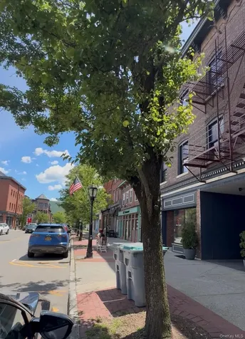 207 Main Street Beacon NY 12508