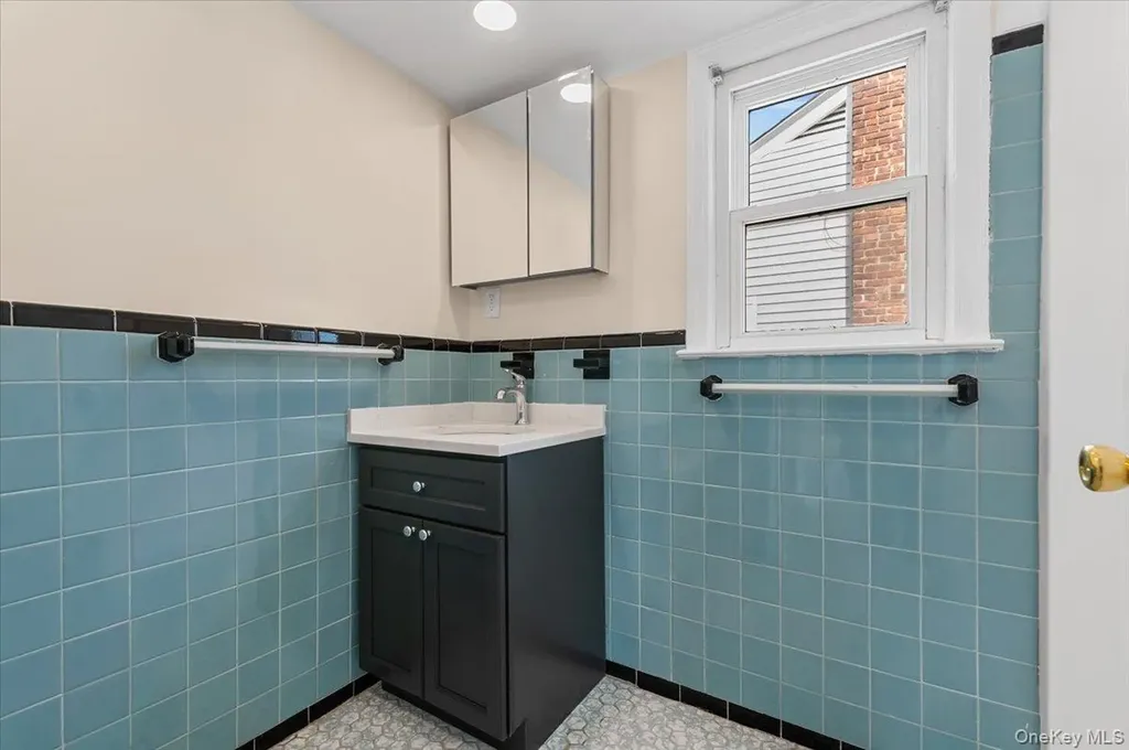 530 Washington Boulevard Long Beach NY 11561