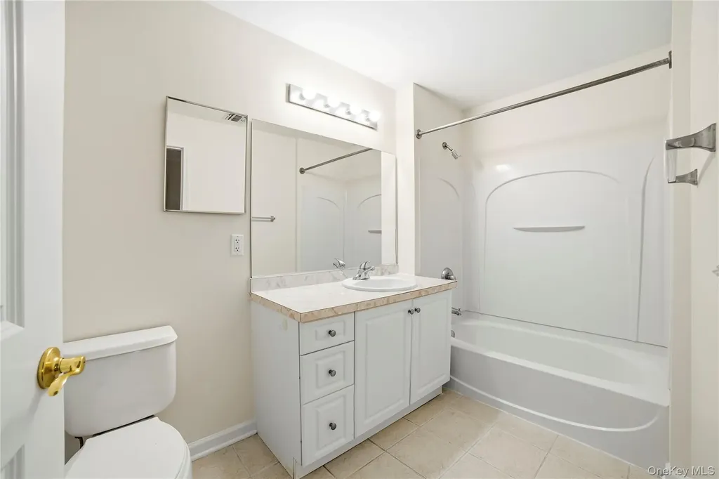 100 Woodcrest Lane Mount Kisco NY 10549