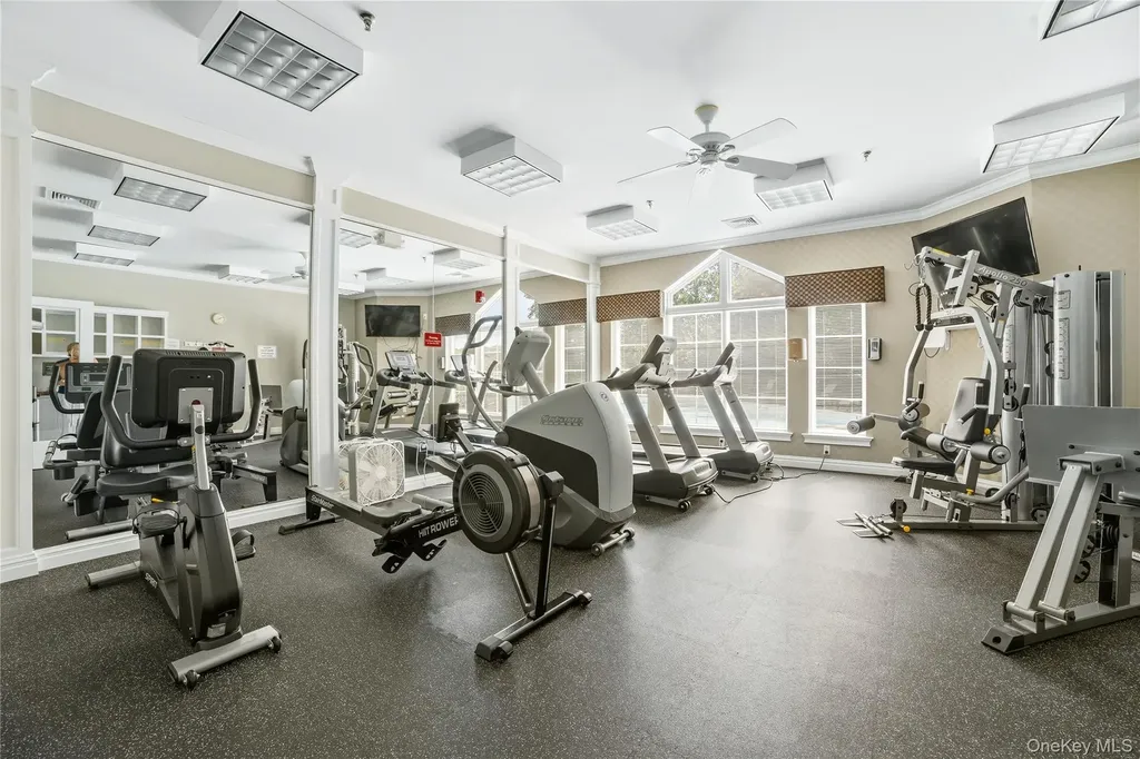 100 Woodcrest Lane Mount Kisco NY 10549