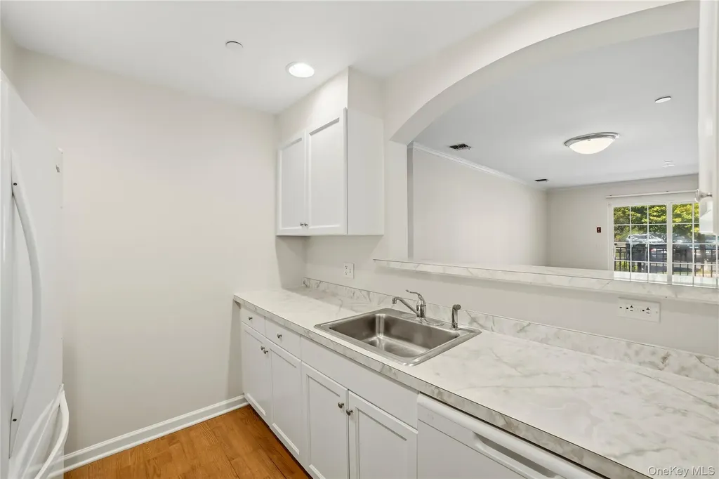 100 Woodcrest Lane Mount Kisco NY 10549