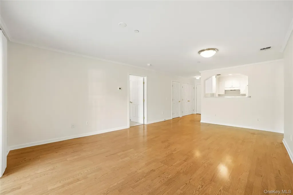 100 Woodcrest Lane Mount Kisco NY 10549