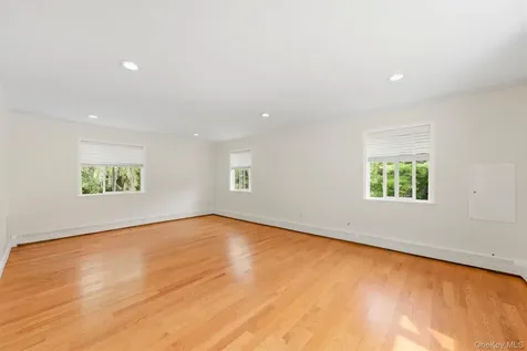 159 Ressique Street Stormville NY 12582