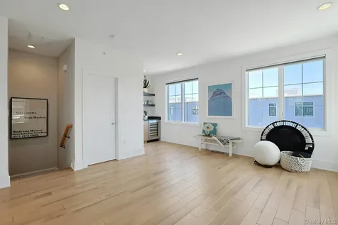 340 Horseman Boulevard Sleepy Hollow NY 10591