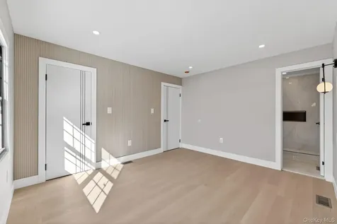 147-72 Huxley Street Rosedale NY 11432