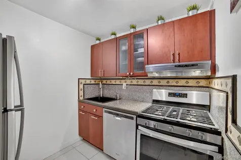 377 Westchester Avenue Port Chester NY 10573